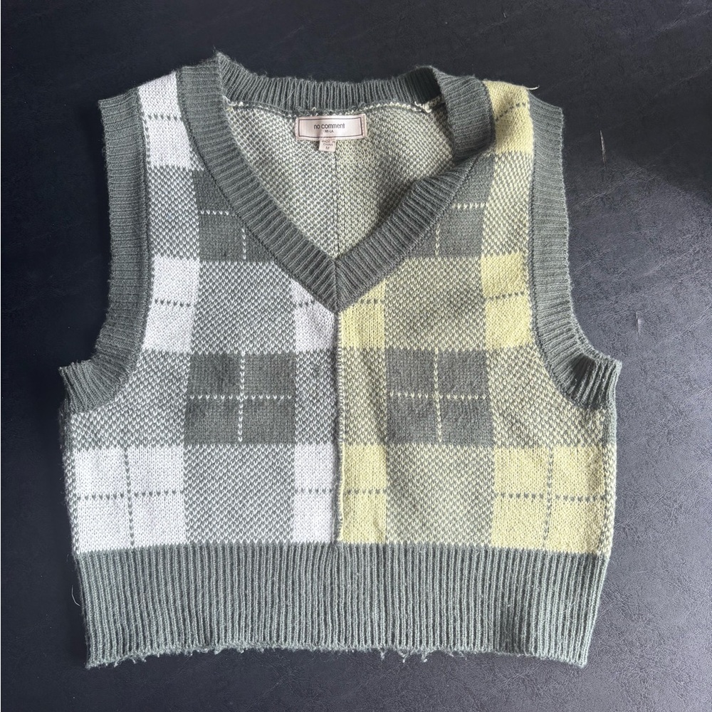 Checkered Knit Sweater Vest